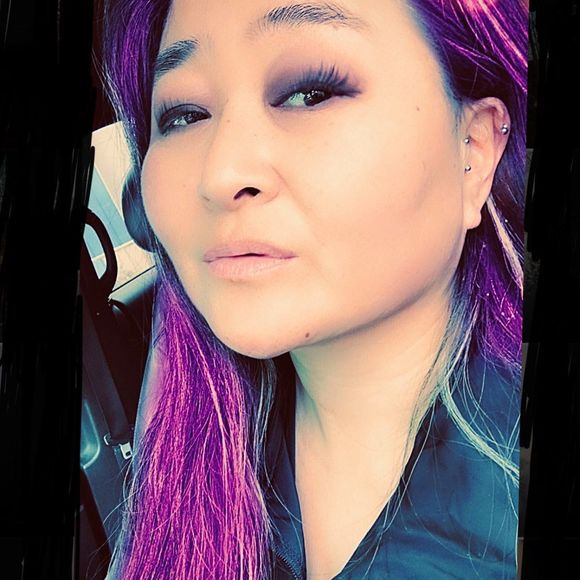 Meet your Posher, Linnea - Picture 1 of 1